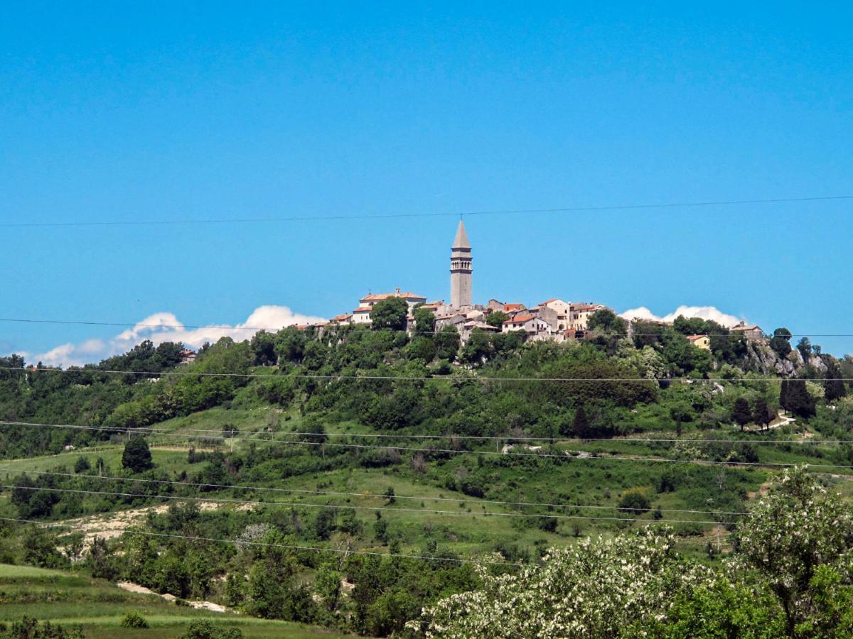 Holiday Home Karlo - IPC102 Pićan Dış mekan fotoğraf