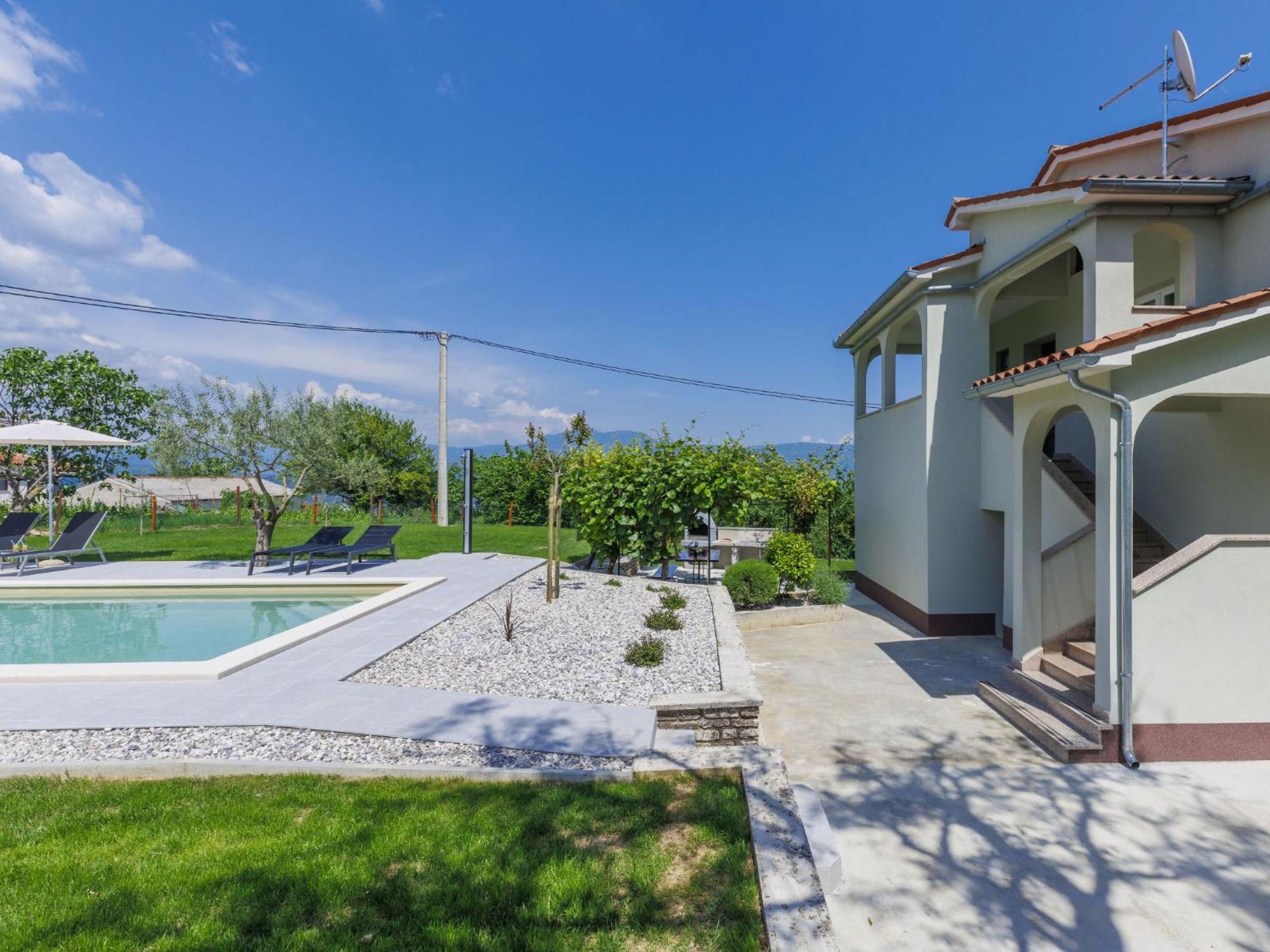 Holiday Home Karlo - IPC102 Pićan Dış mekan fotoğraf