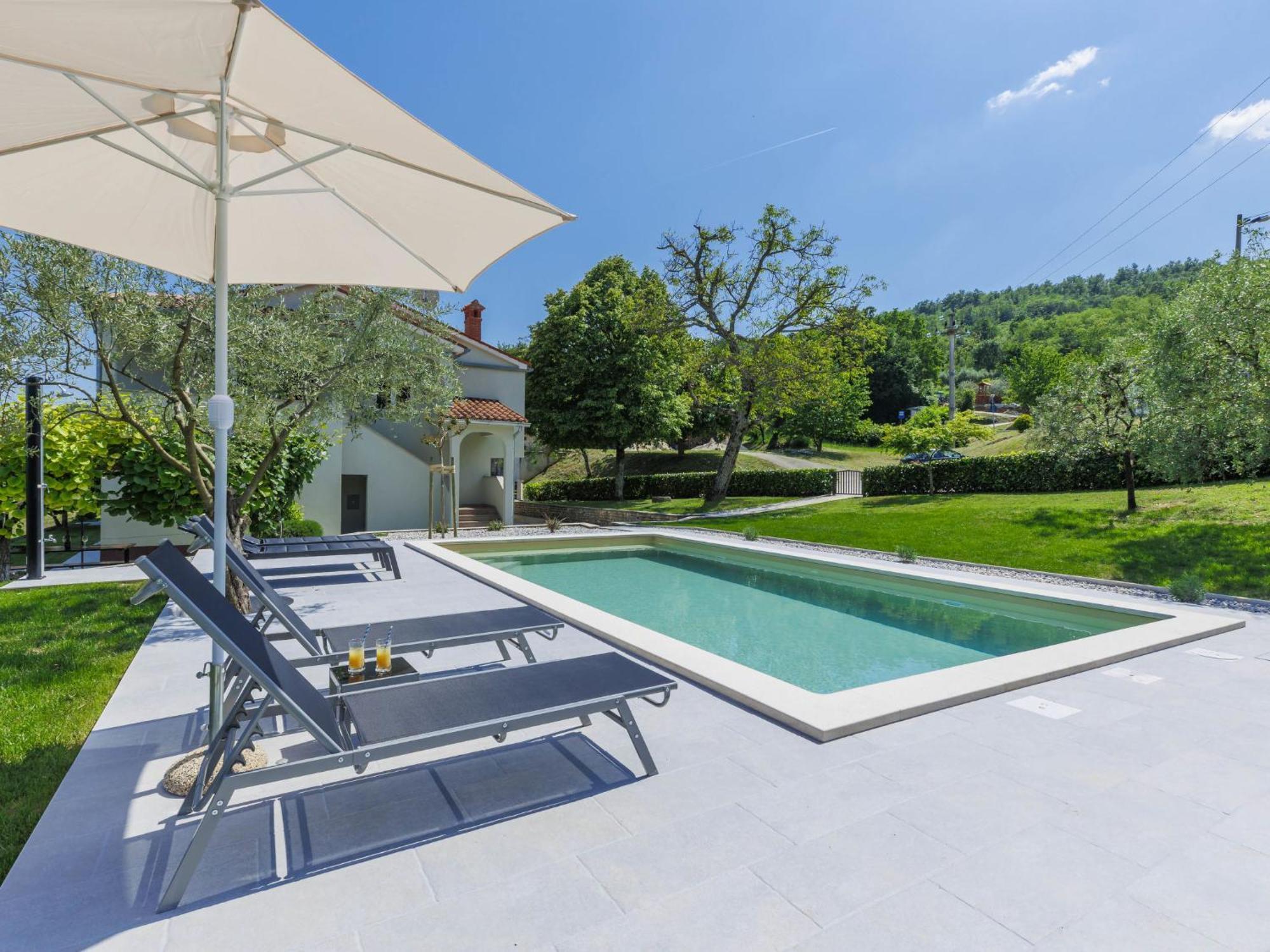 Holiday Home Karlo - IPC102 Pićan Dış mekan fotoğraf